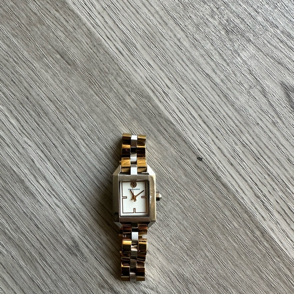 Tory Burch Women Stainless Steel Bracelet Watch